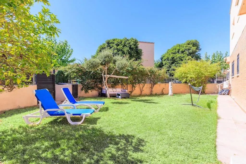 Holiday home Adosado Con Jardin En Los Xalets De Salou